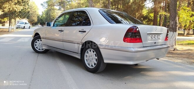 Mercedes C 180 1999, 257,000 km - 1.8 l - Sumqayıt