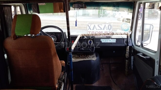 Mercedes 208 D 1992, 214,078 km - 0.3 л - Qazax