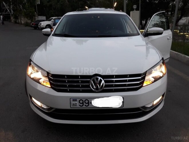 Volkswagen Passat 2015, 27,500 km - 1.8 l - Bakı