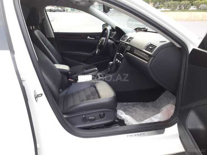 Volkswagen Passat 2015, 27,500 km - 1.8 l - Bakı