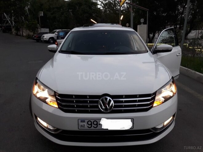 Volkswagen Passat 2015, 27,500 km - 1.8 l - Bakı