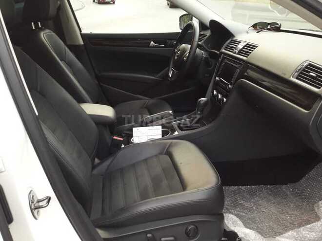 Volkswagen Passat 2015, 27,500 km - 1.8 l - Bakı
