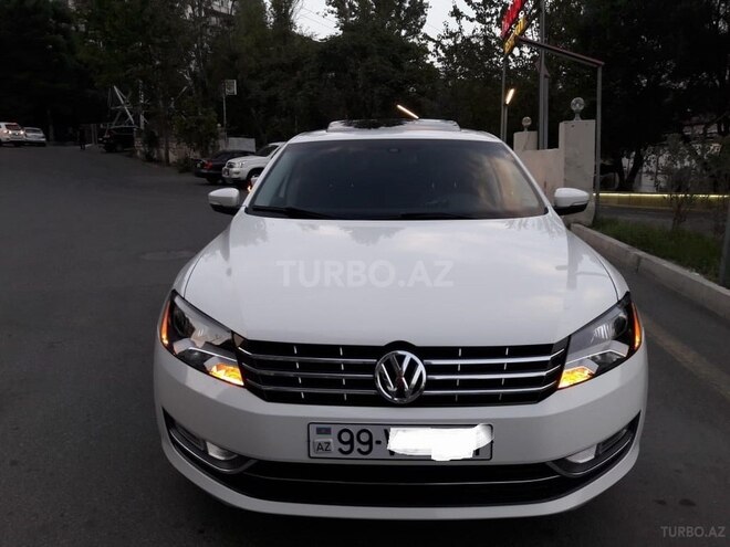 Volkswagen Passat 2015, 27,500 km - 1.8 l - Bakı