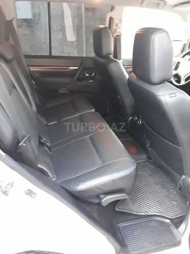 Mitsubishi Pajero 2008, 112,000 km - 3.0 l - Bakı