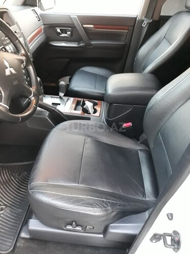 Mitsubishi Pajero 2008, 112,000 km - 3.0 l - Bakı