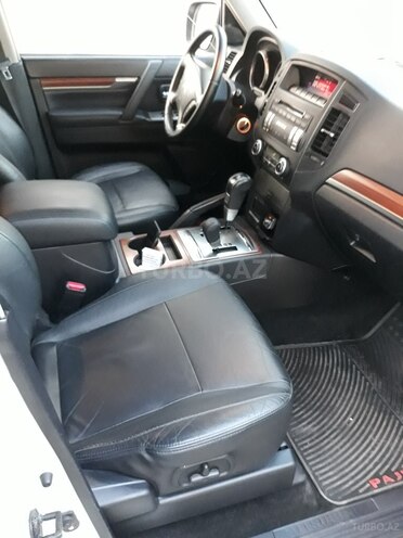 Mitsubishi Pajero 2008, 112,000 km - 3.0 l - Bakı