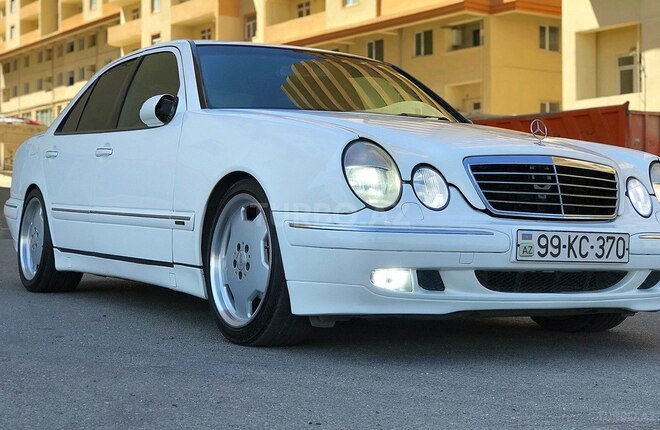 Mercedes E 240 2000, 313,081 km - 2.4 l - Bakı