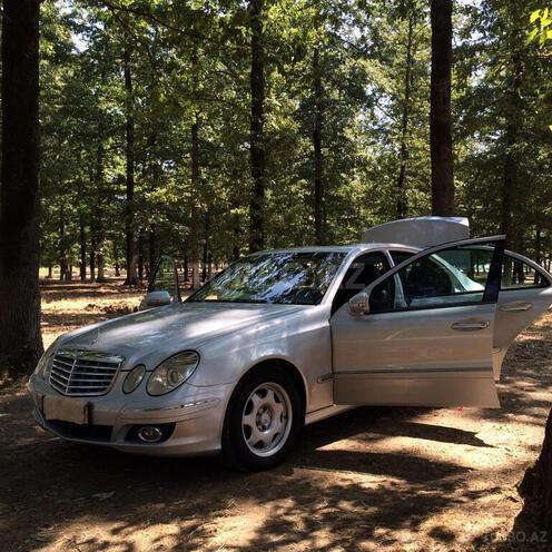 Mercedes E 220 2006, 270,000 km - 2.2 л - Bakı