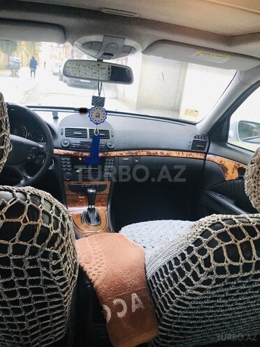 Mercedes E 220 2006, 270,000 km - 2.2 л - Bakı