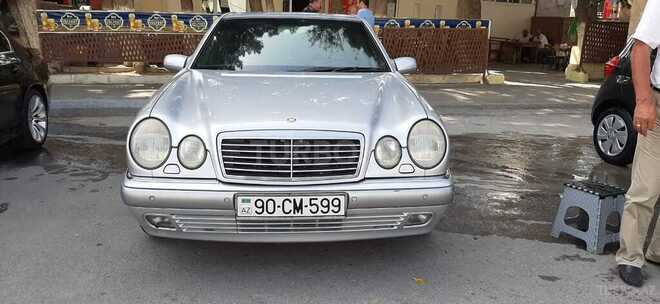 Mercedes E 240 1998, 295,000 km - 2.4 l - Bakı