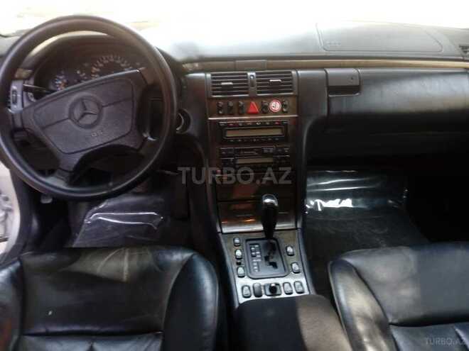 Mercedes E 230 1997, 394,621 km - 2.3 l - Sumqayıt