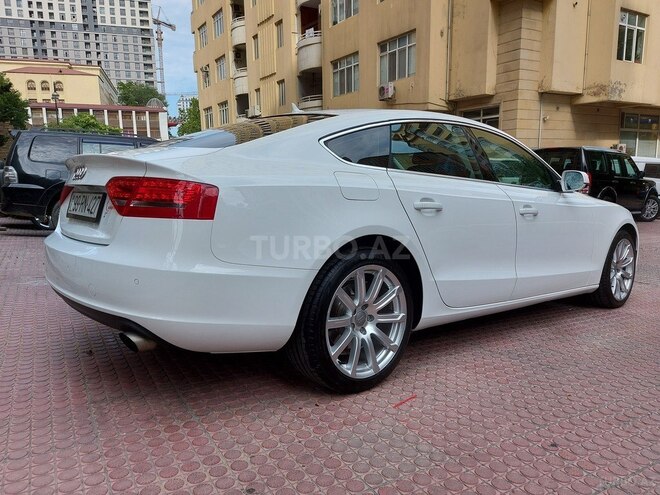 Audi A5 2011, 92,000 km - 2.0 л - Bakı