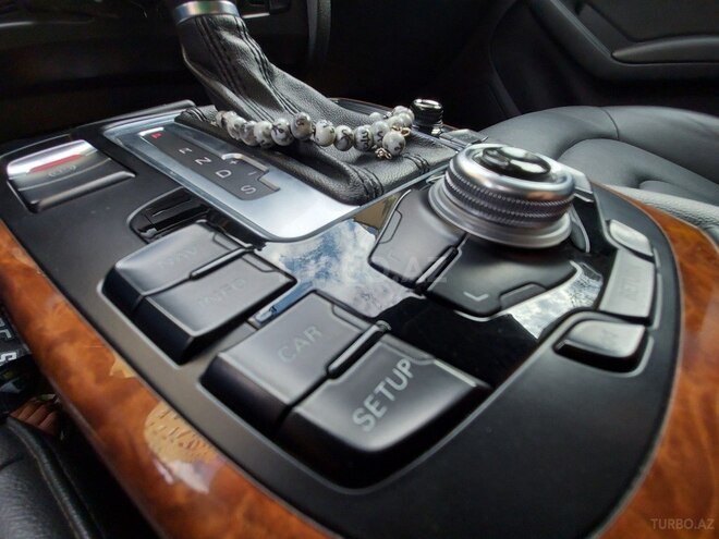 Audi A5 2011, 92,000 km - 2.0 л - Bakı