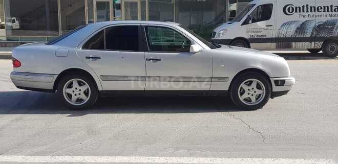 Mercedes E 320 1995, 378,000 km - 3.2 l - Bakı