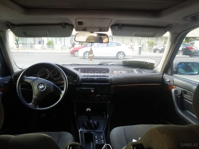 BMW 520 1993, 280,000 km - 2.0 l - Bakı