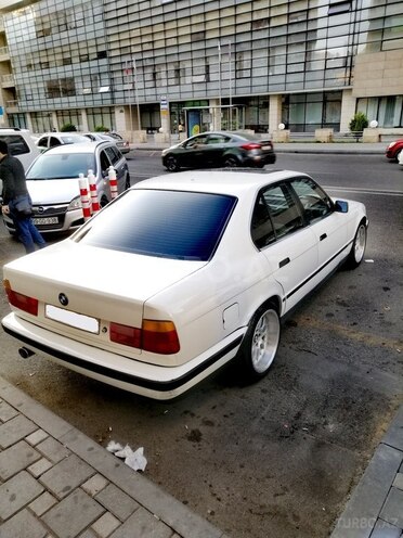 BMW 520 1993, 280,000 km - 2.0 l - Bakı