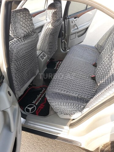 Mercedes E 240 1998, 600,000 km - 2.4 л - Saatlı