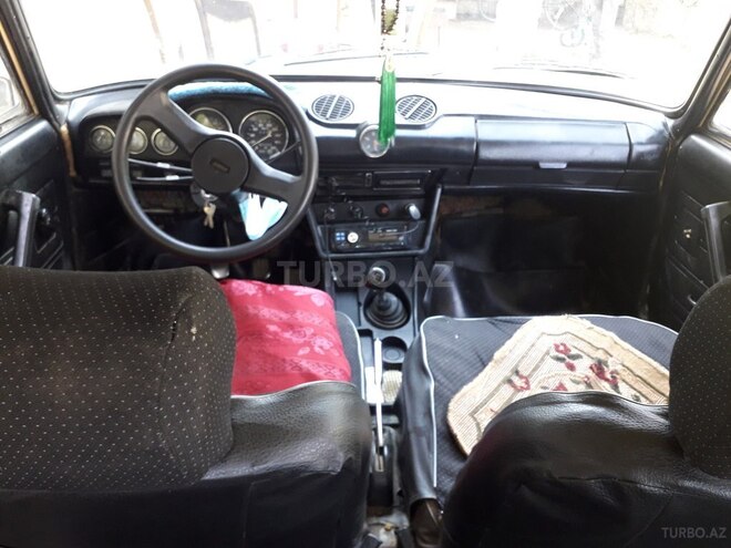 LADA (VAZ) 2106 1989, 256,000 km - 1.6 l - Astara