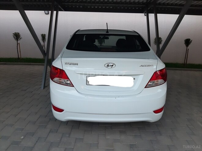 Hyundai Accent 2011, 122,000 km - 1.6 l - Bakı