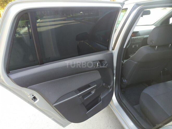 Opel Astra 2006, 149,000 km - 1.3 л - Bakı