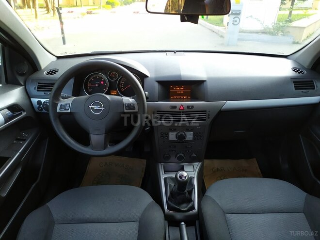 Opel Astra 2006, 149,000 km - 1.3 л - Bakı