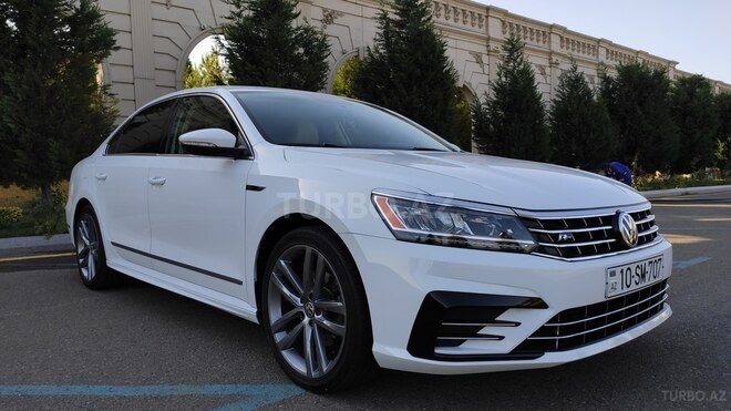 Volkswagen Passat 2017, 66,500 km - 1.8 l - Gəncə