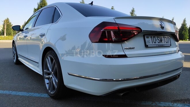 Volkswagen Passat 2017, 66,500 km - 1.8 l - Gəncə