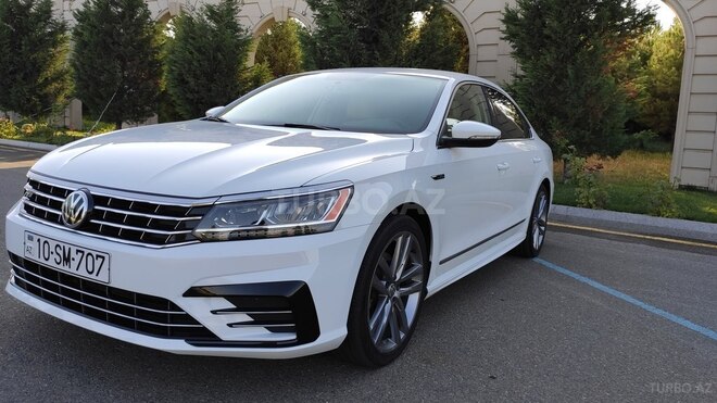 Volkswagen Passat 2017, 66,500 km - 1.8 l - Gəncə