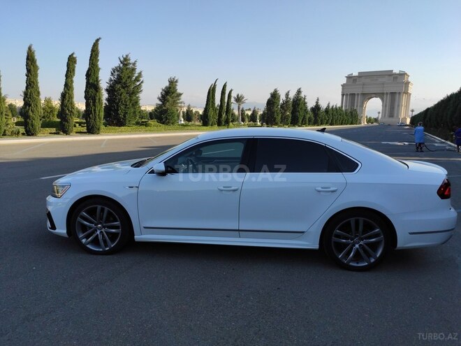 Volkswagen Passat 2017, 66,500 km - 1.8 l - Gəncə