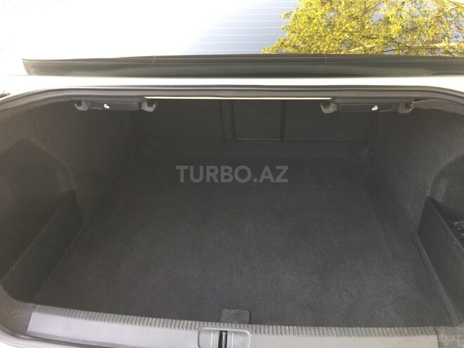 Volkswagen Passat 2011, 236,000 km - 1.8 l - Gəncə