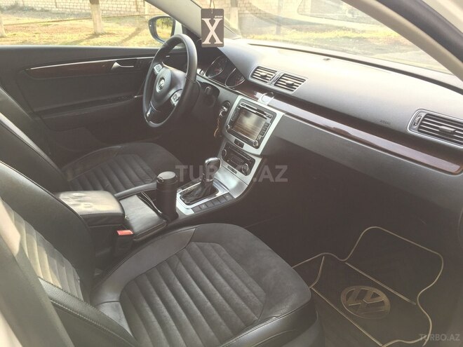 Volkswagen Passat 2011, 236,000 km - 1.8 l - Gəncə
