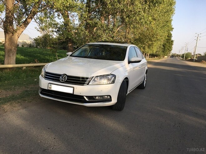 Volkswagen Passat 2011, 236,000 km - 1.8 l - Gəncə