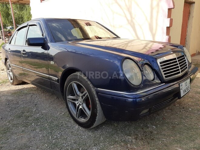 Mercedes E 230 1997, 320,000 km - 2.3 l - Ağcabədi