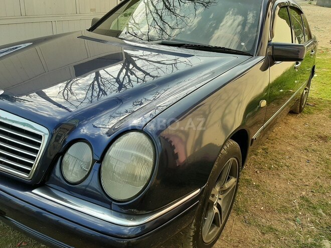 Mercedes E 230 1997, 320,000 km - 2.3 l - Ağcabədi
