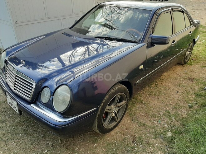 Mercedes E 230 1997, 320,000 km - 2.3 l - Ağcabədi