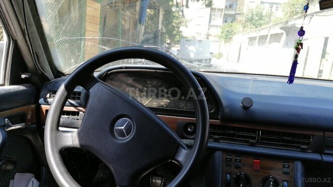 Mercedes  1980, 100,000 km - 2.5 l - Bakı