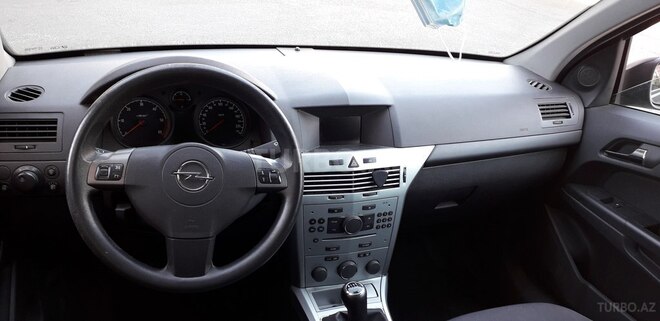 Opel Astra 2010, 198,080 km - 1.3 l - Bakı