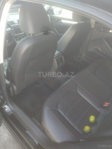 Volkswagen Passat 2012, 230,000 km - 2.5 l - Bakı