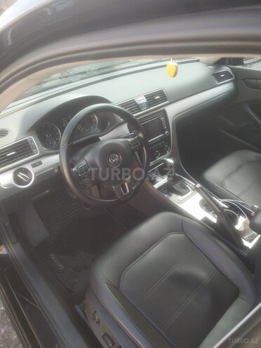 Volkswagen Passat 2012, 230,000 km - 2.5 l - Bakı