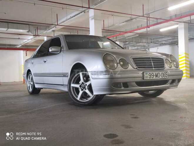 Mercedes E 280 2000, 260,000 km - 2.8 l - Bakı