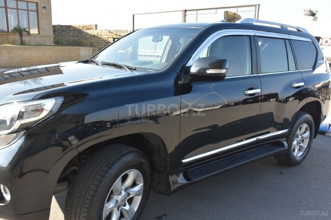 Toyota Prado 2010, 220,000 km - 2.7 л - Bakı