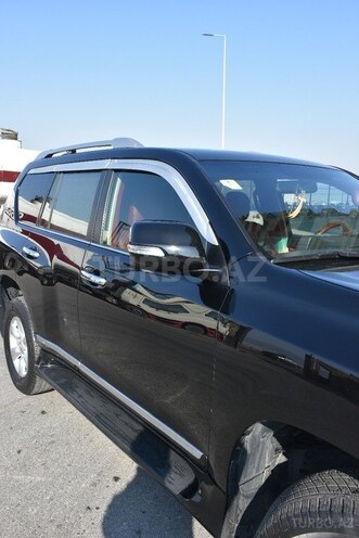 Toyota Prado 2010, 220,000 km - 2.7 л - Bakı