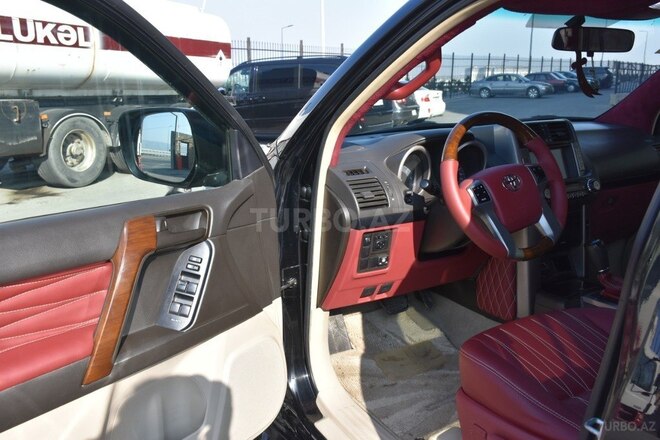 Toyota Prado 2010, 220,000 km - 2.7 л - Bakı