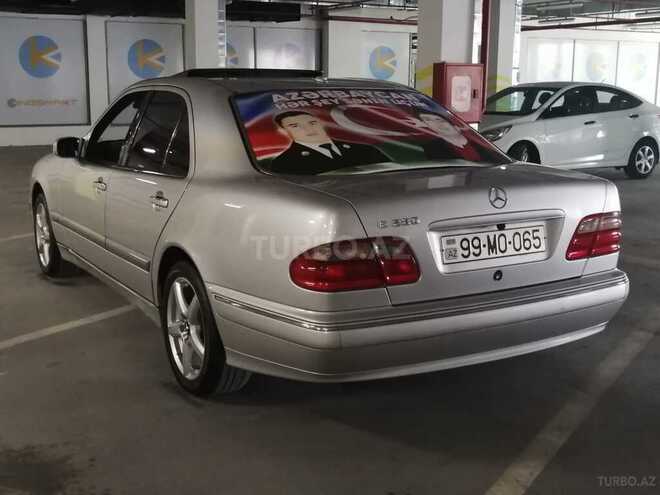 Mercedes E 280 2000, 260,000 km - 2.8 l - Bakı