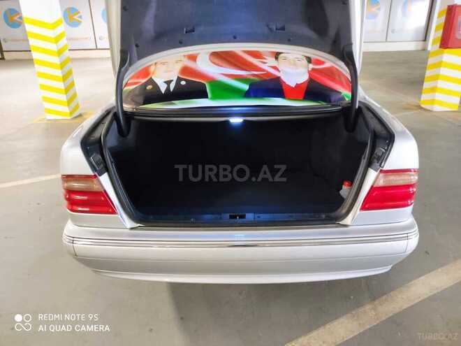 Mercedes E 280 2000, 260,000 km - 2.8 l - Bakı
