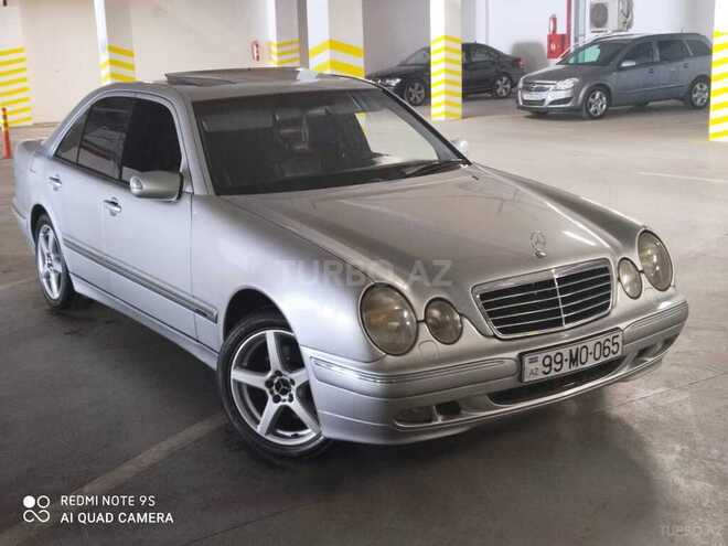 Mercedes E 280 2000, 260,000 km - 2.8 l - Bakı