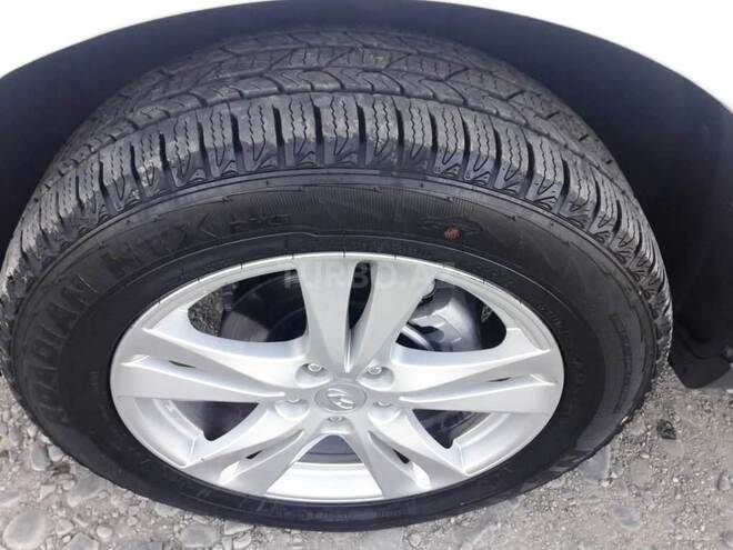 Hyundai Santa Fe 2010, 143,000 km - 2.0 л - Xudat