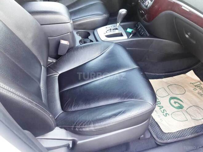 Hyundai Santa Fe 2010, 143,000 km - 2.0 л - Xudat