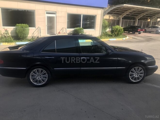 Mercedes E 230 1995, 497,000 km - 2.3 л - Bakı