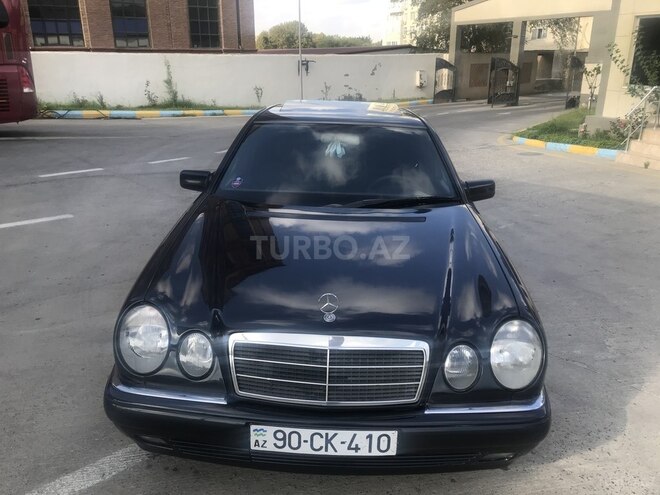 Mercedes E 230 1995, 497,000 km - 2.3 л - Bakı